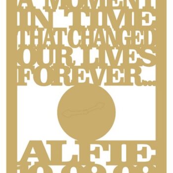 A_moment_in_time_-_larger_words_-_1_clock