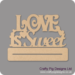 LOVE-IS-SWEET-ON-PLINTH