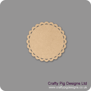 circular-plaque-with-scalloped-edge