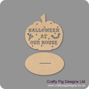 HALLOWEEN-AT-OUR-HOUSE-ON-PLINTH