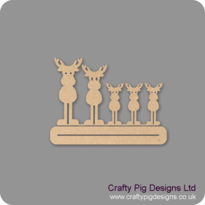 reindeer-family-2-adults-3-kids