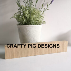 19mm Freestanding Oak Veneer Size 1 Plaque (29cm x 5.3cm)