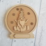 18mm + 3mm Layered Gnome Snow Globe Design
