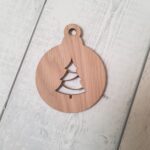 3mm OAK VENEER Pack of  5 cut out baubles (choose from designs)