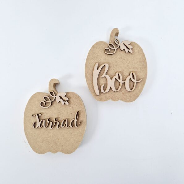18mm Pumpkin with leaf and vine with name